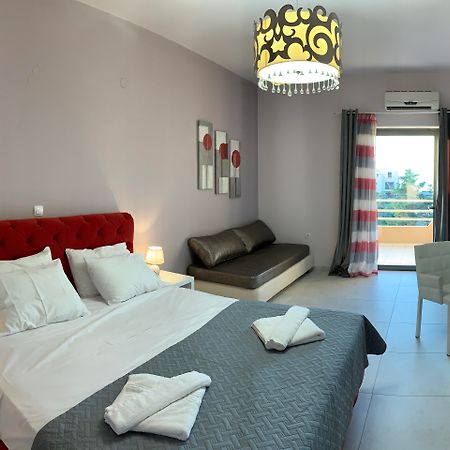 Dioni Hotel 아델리아노스 캄포스 외부 사진