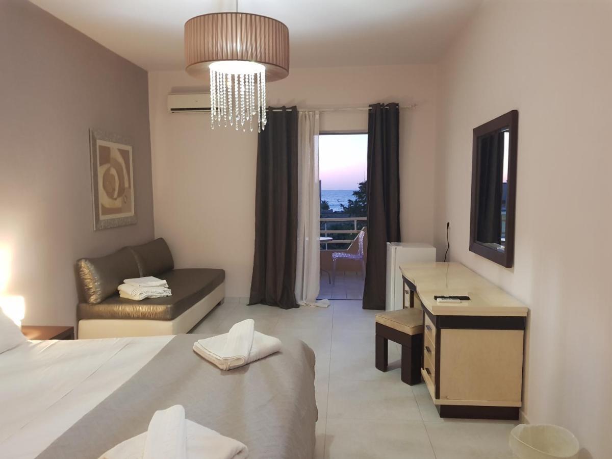 Dioni Hotel 아델리아노스 캄포스 외부 사진