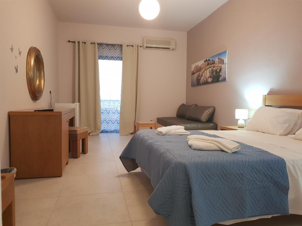 Dioni Hotel 아델리아노스 캄포스 외부 사진