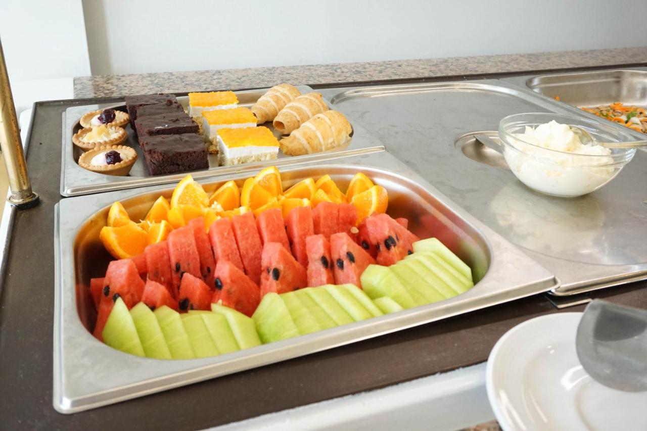 Dioni Hotel 아델리아노스 캄포스 외부 사진