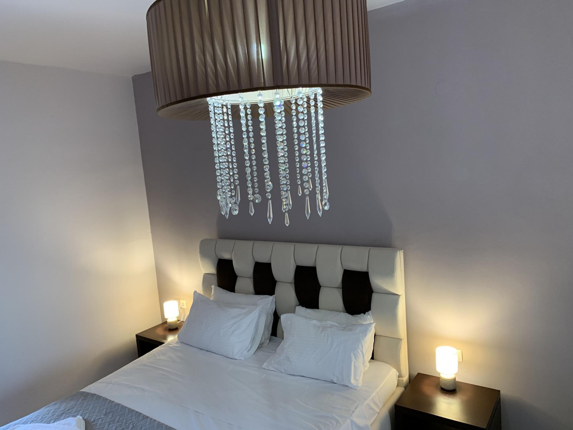 Dioni Hotel 아델리아노스 캄포스 외부 사진