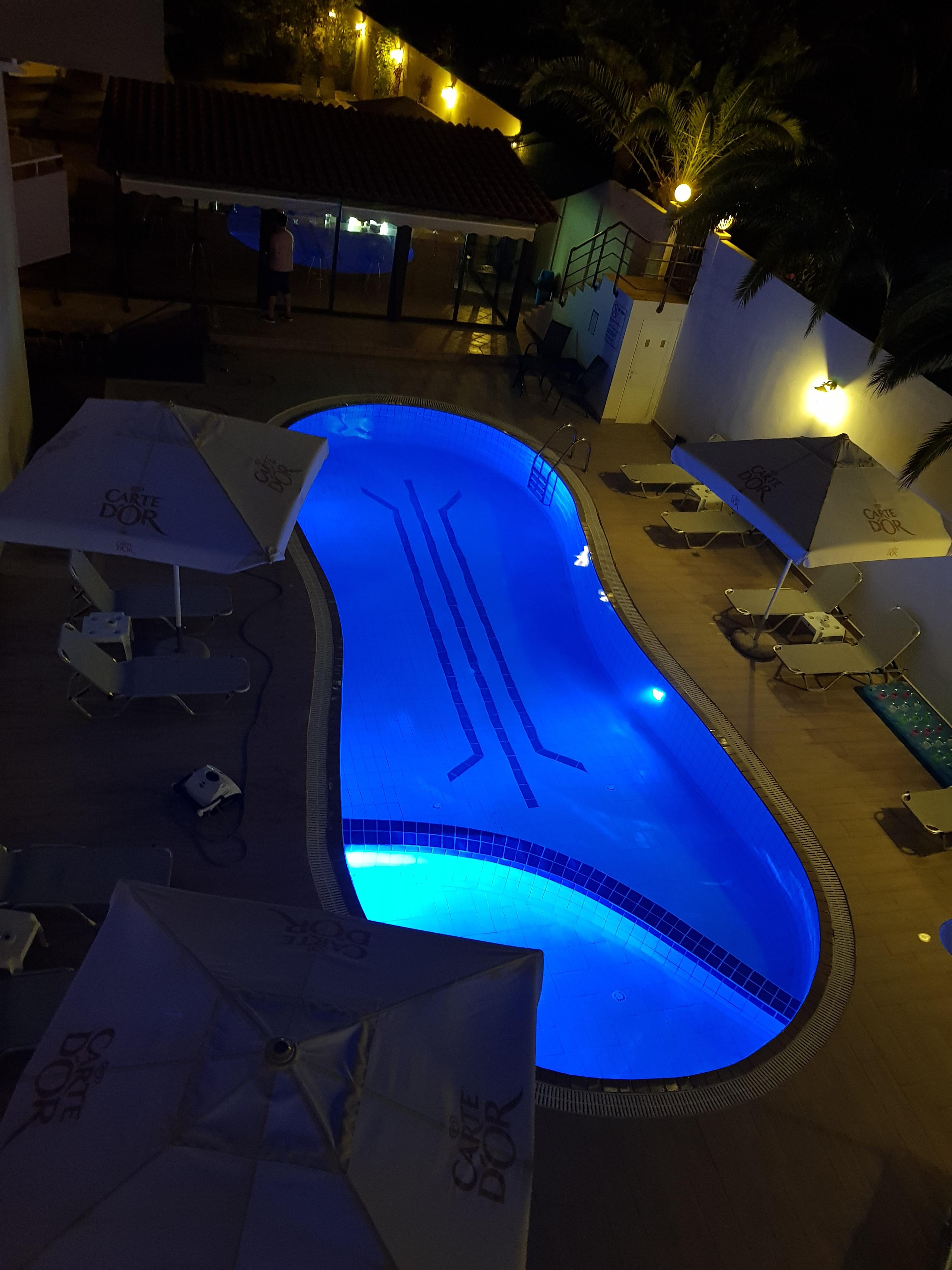 Dioni Hotel 아델리아노스 캄포스 외부 사진
